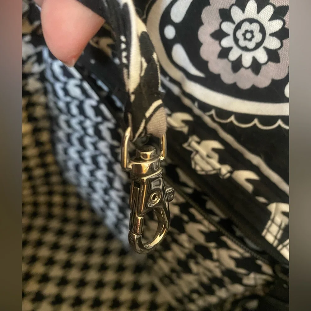 Vera Bradley Large Quilted Tote - Picture 6 of 7